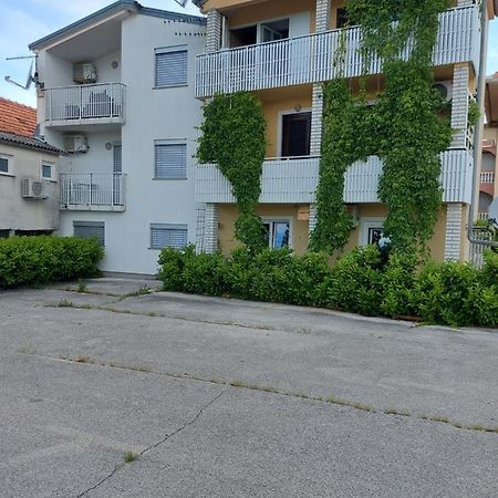 Ap Orion Apartman Zára Kültér fotó