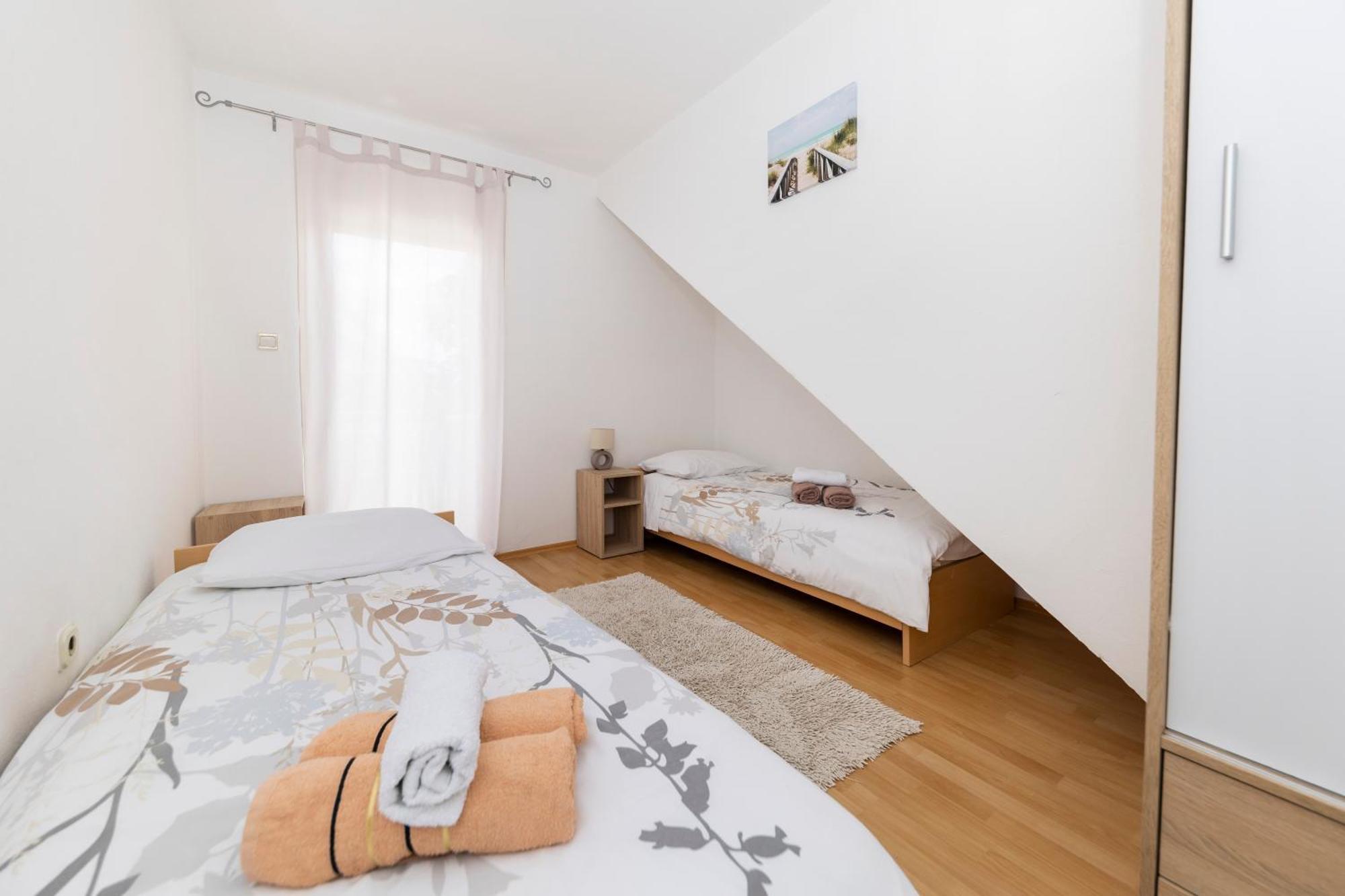 Ap Orion Apartman Zára Kültér fotó