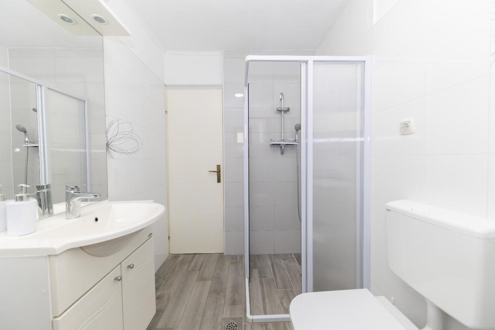 Ap Orion Apartman Zára Kültér fotó
